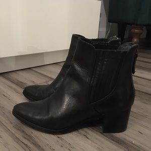 Black Chelsea boots